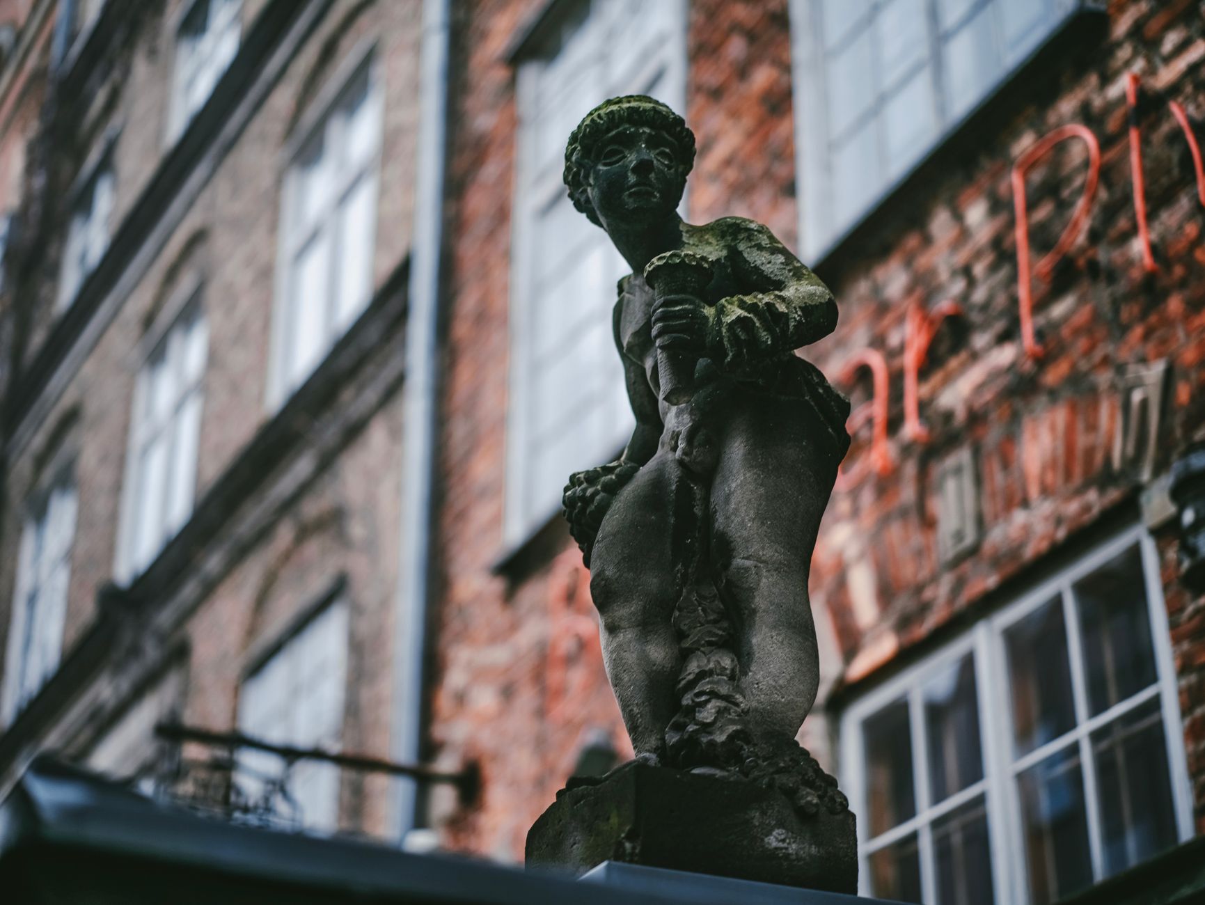 The Manneken Pis statue in Brussels